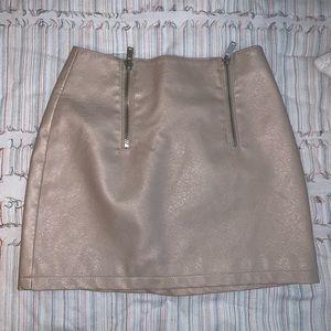 Forever 21 Tan Leather Skirt w Silver Details